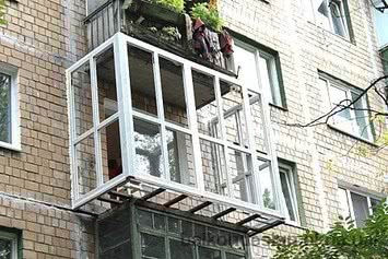 Остекление и отделка балкона в Тамбове